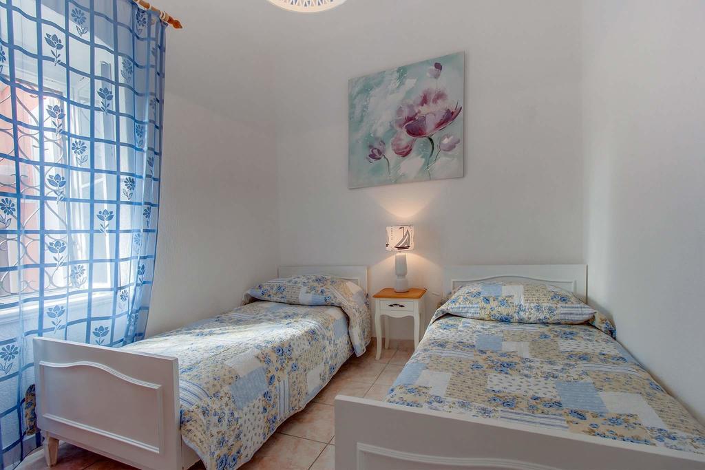 Narcis Central Apartment With Sea & City Views Veli Lošinj Exterior foto